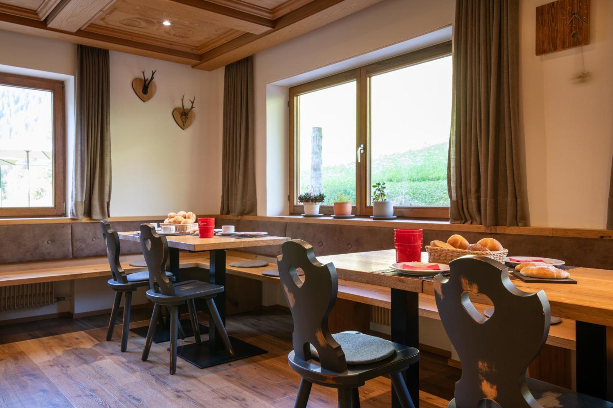 Garni Kostner Hotel Ortisei Exterior photo